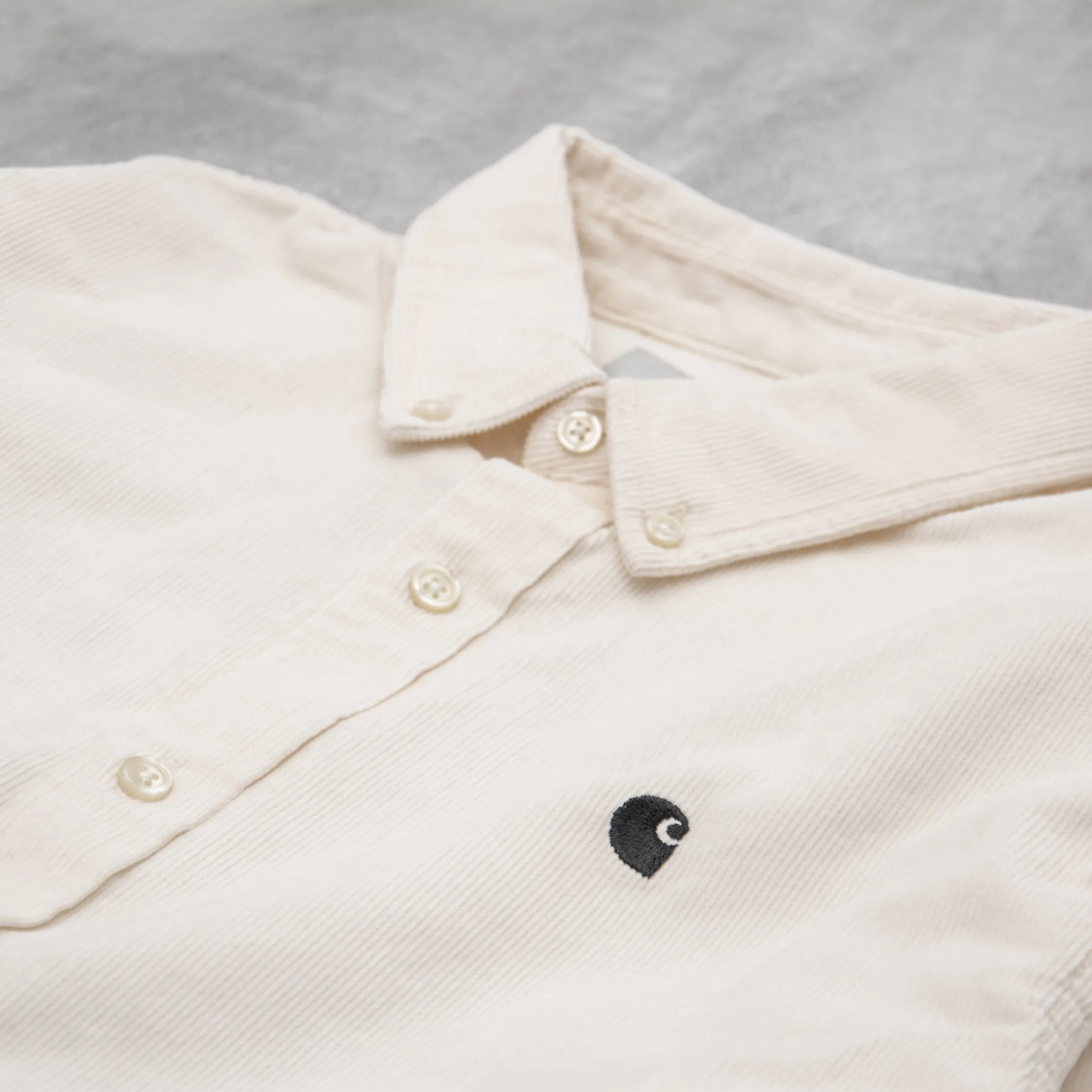 Carhartt WIP Madison Fine Cord L/S Shirt - Wax / Black