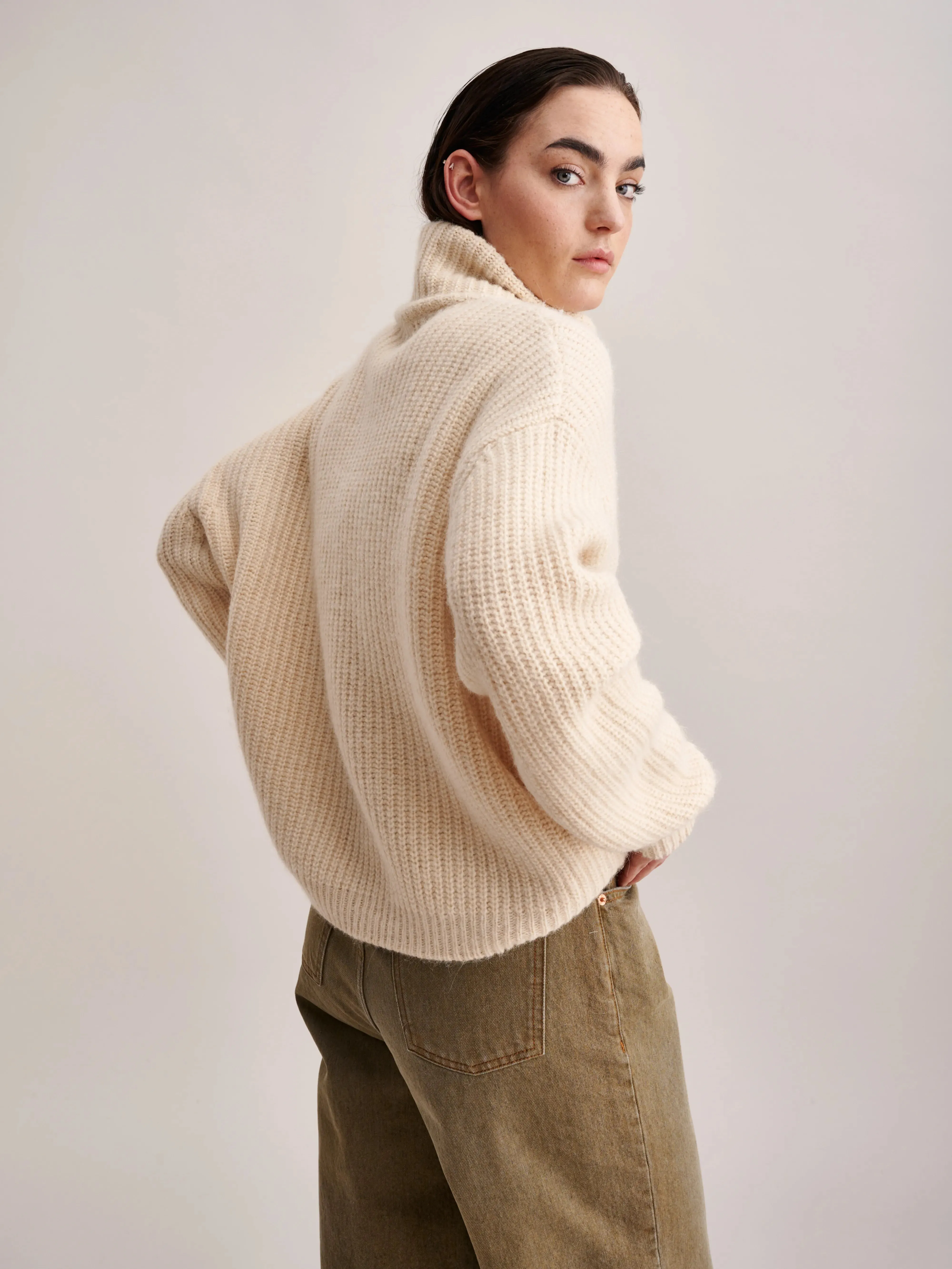 Garano Sweater (232 / W / NATURAL)