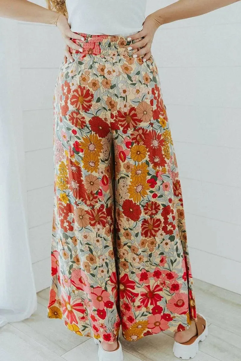 Shop our Super Loose Boho Floral Pants for Women: Perfect for Any Occasion!