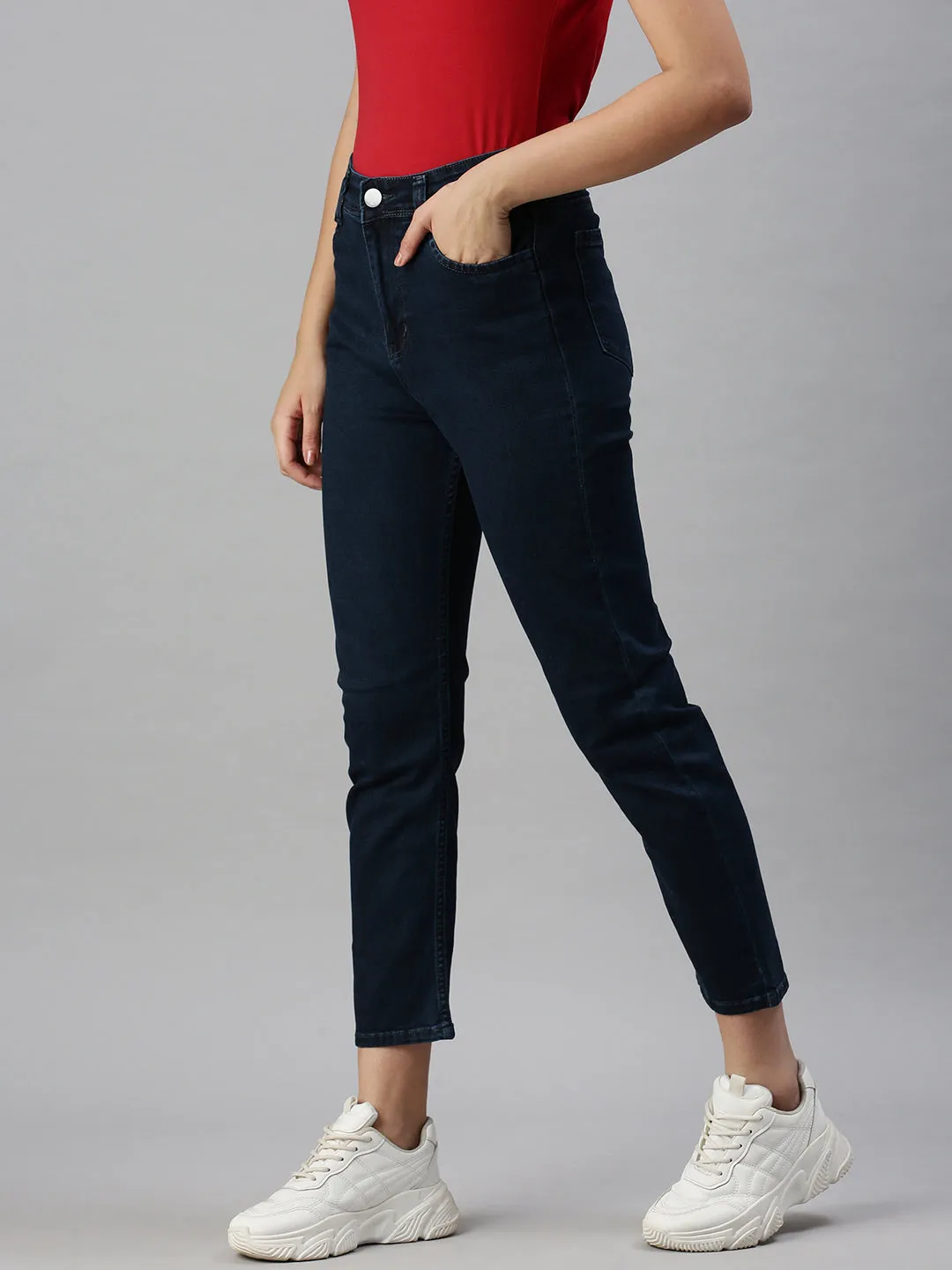 Women Solid Blue Boyfriend Fit Jeans